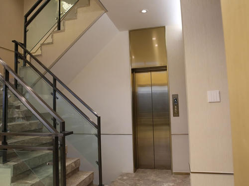 六盘水电梯公司讲解电梯维保的重要性